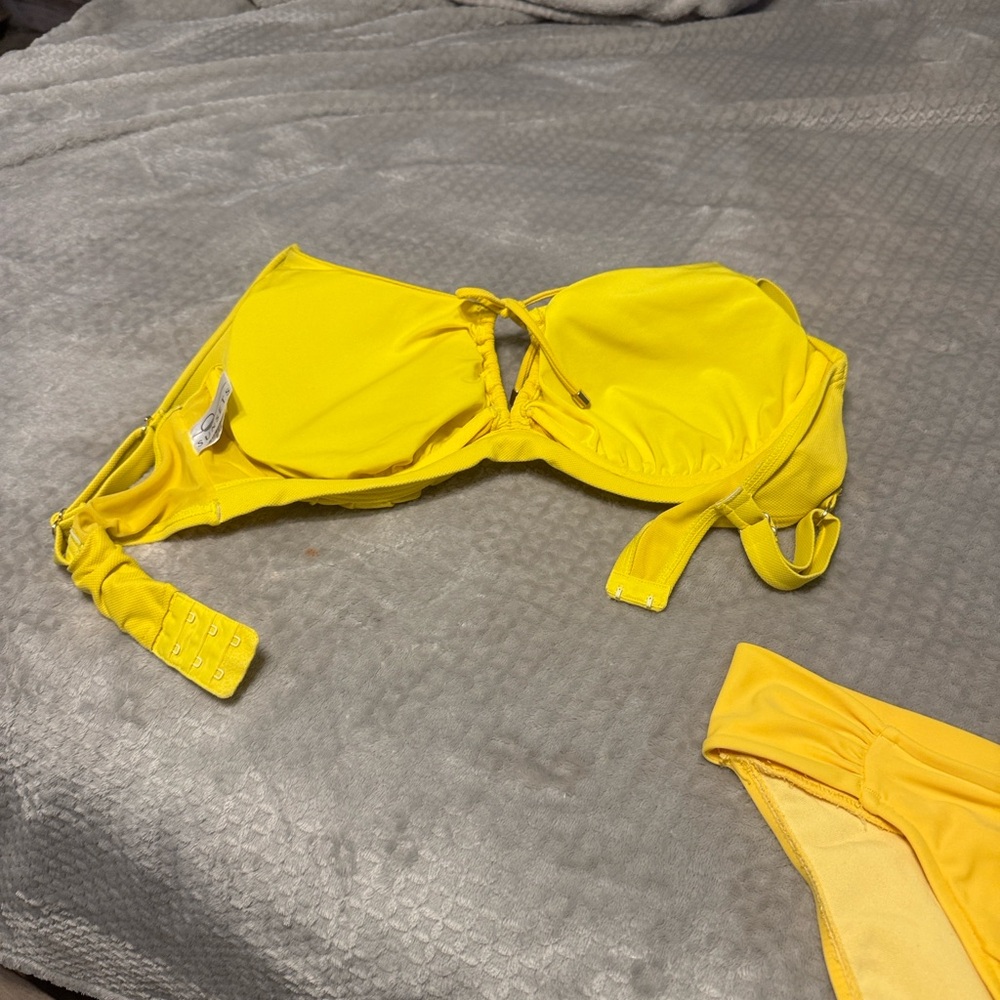 BOGO item Yellow Bikini Set - Picture 4 of 5